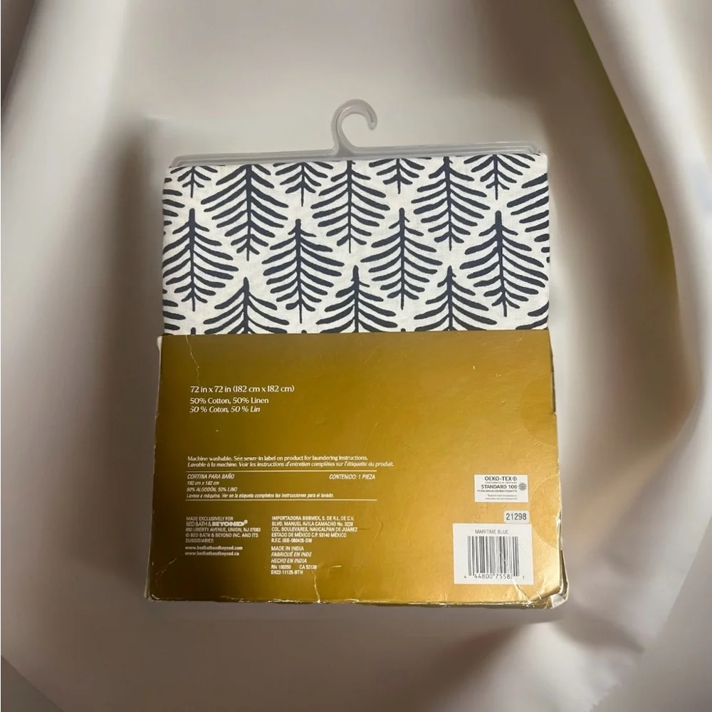 Everhome 72-Inch X 72-Inch Henley Leaf Long Shower Curtain in Maritime Blue